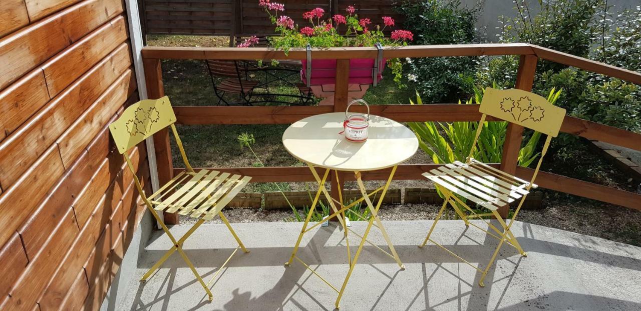 Gite La Melodie Longueville  Luaran gambar